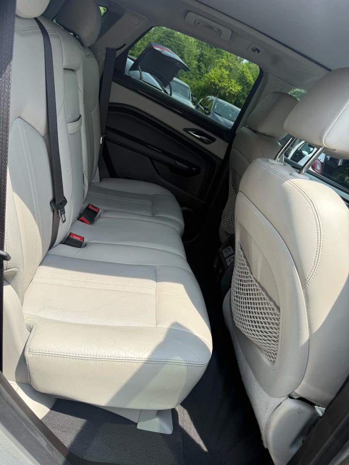 Cadillac SRX Luxury Collection FWD 2015