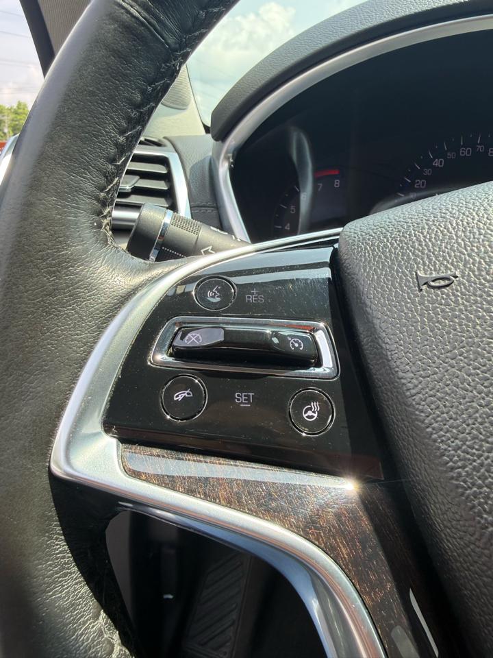 Cadillac SRX Luxury Collection FWD 2015