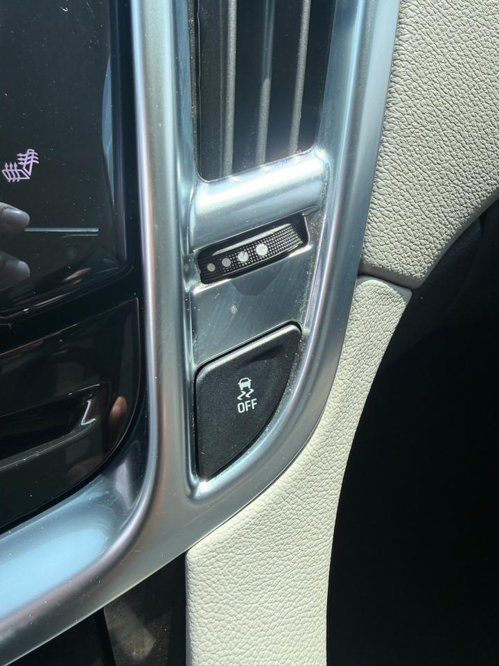 Cadillac SRX Luxury Collection FWD 2015