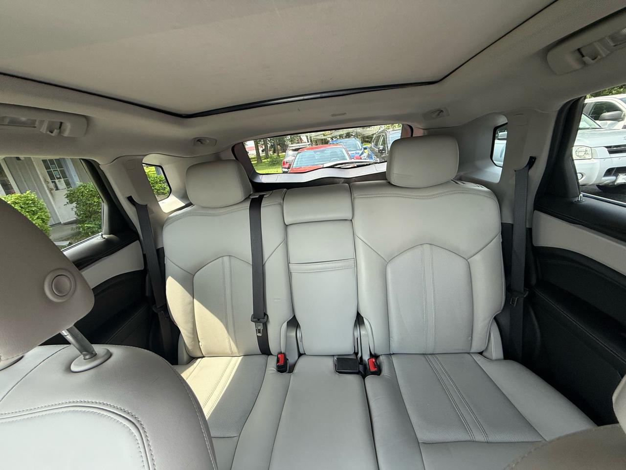 Cadillac SRX Luxury Collection FWD 2015