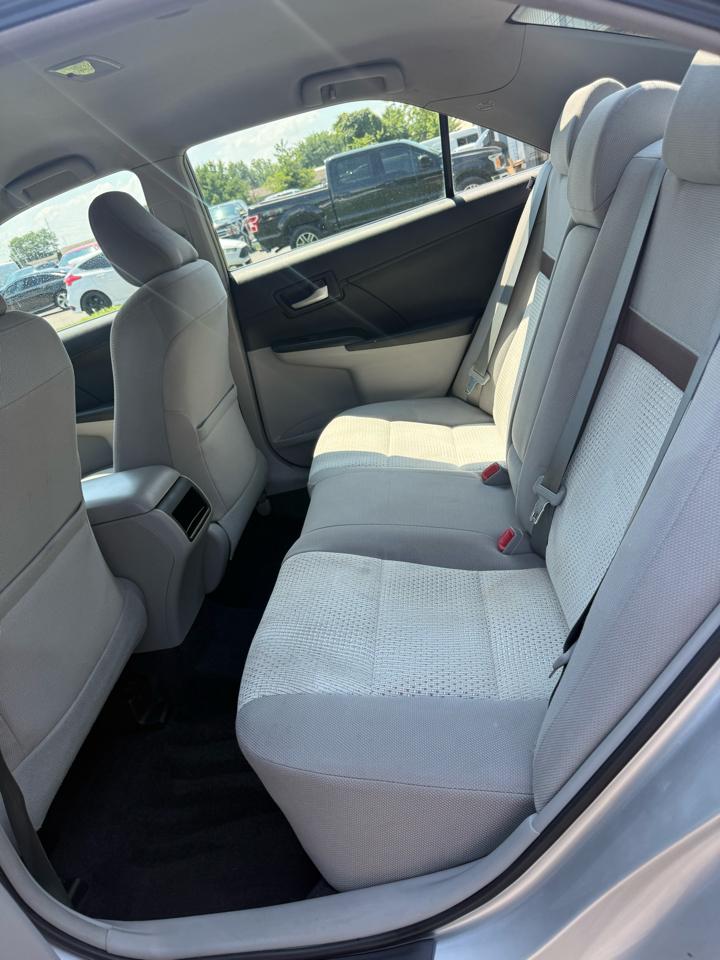 Toyota Camry SE 2012