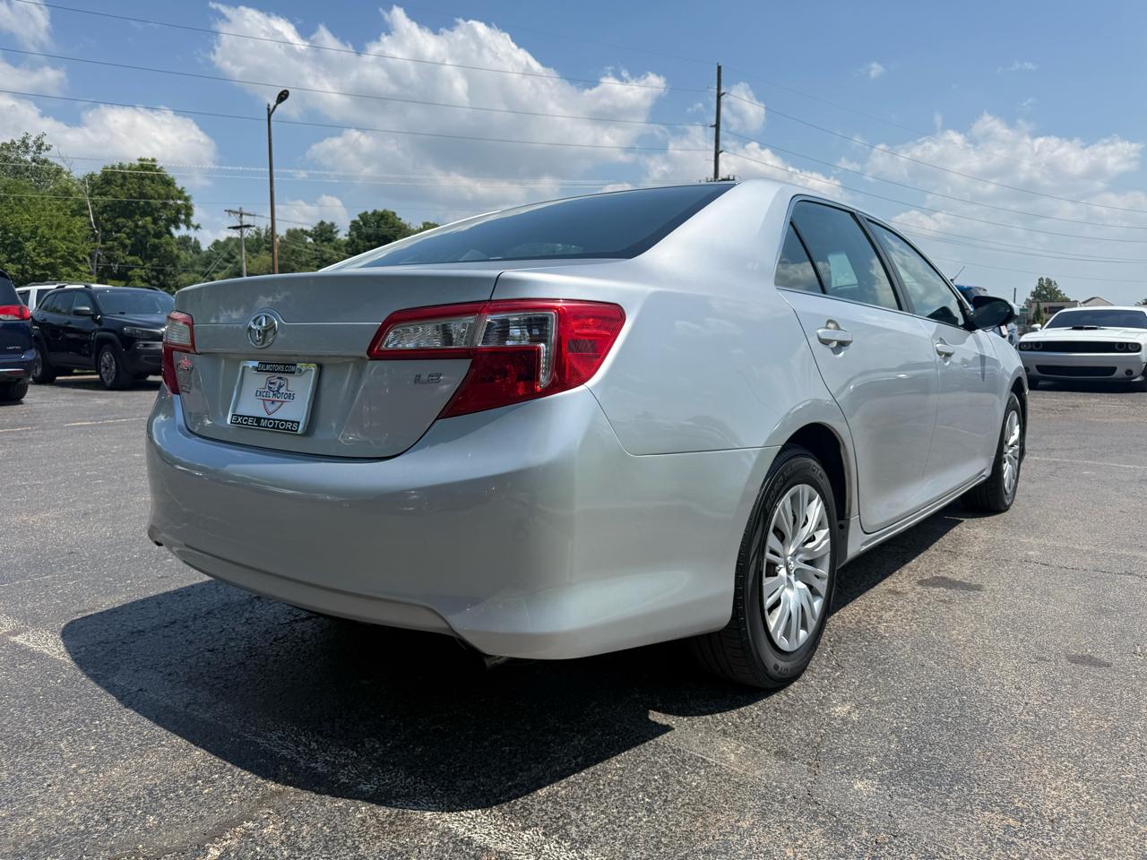 Toyota Camry SE 2012