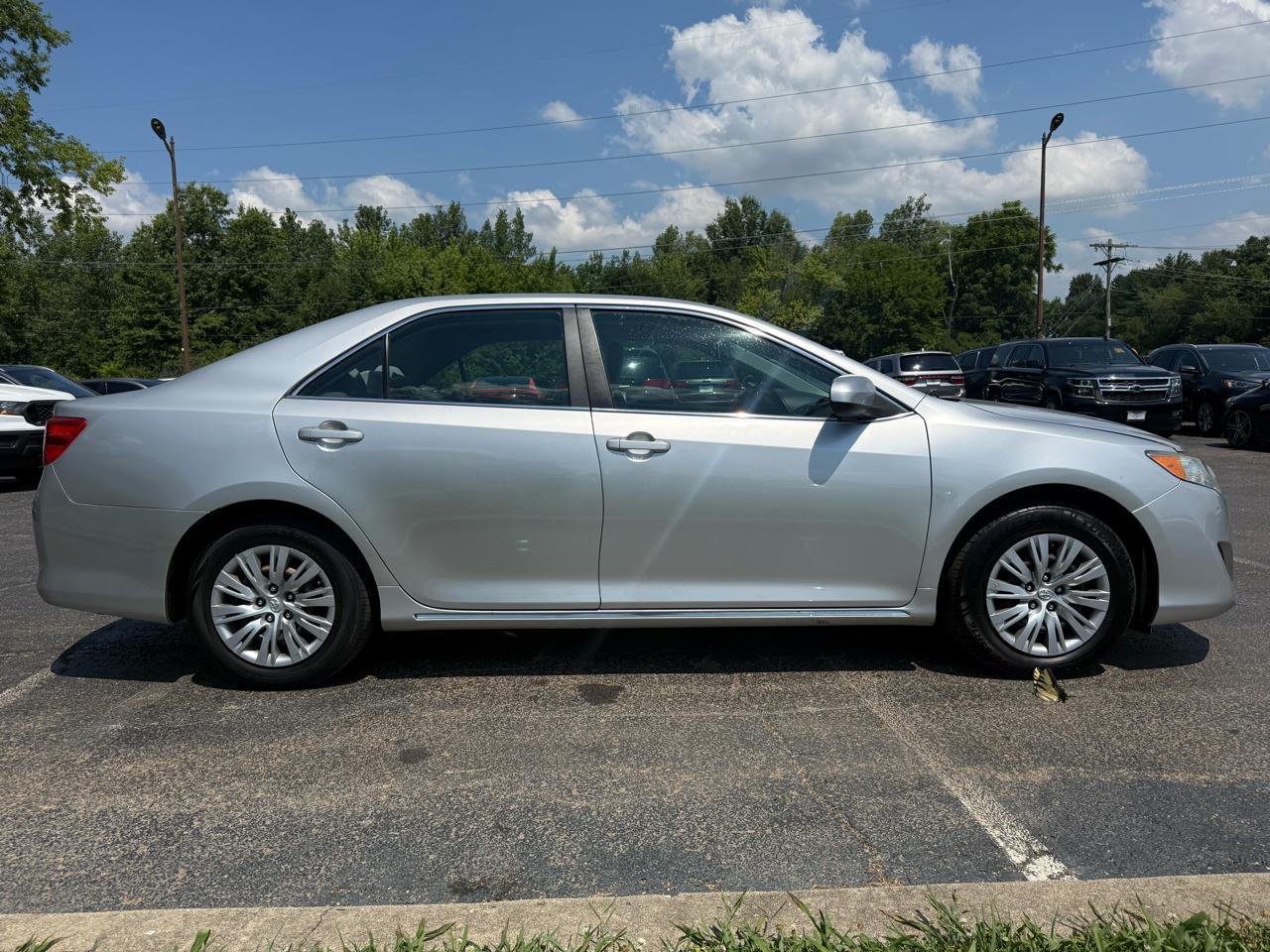 Toyota Camry SE 2012