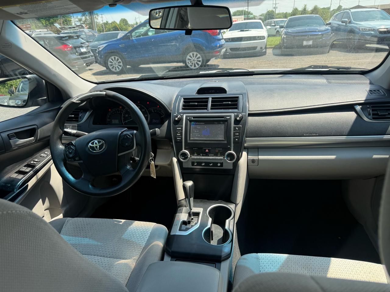 Toyota Camry SE 2012