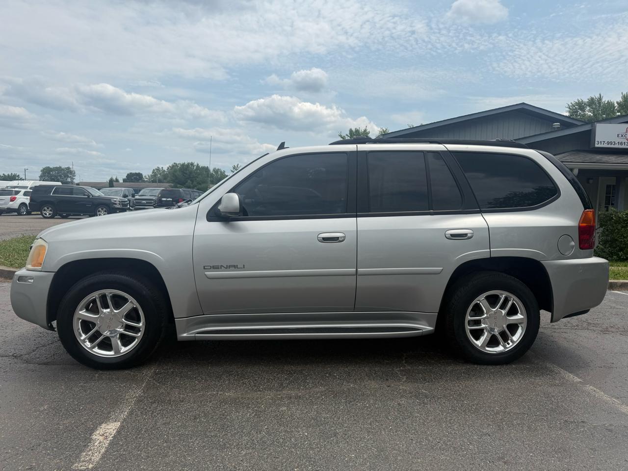 GMC Envoy Denali 4WD 2006