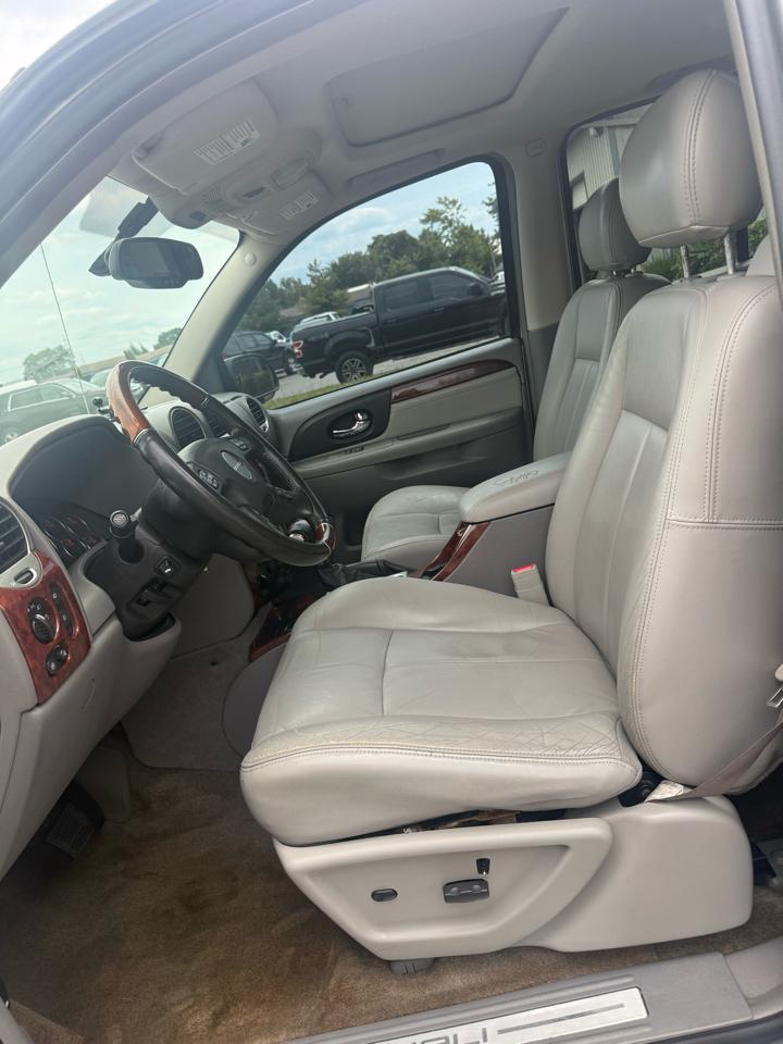 GMC Envoy Denali 4WD 2006
