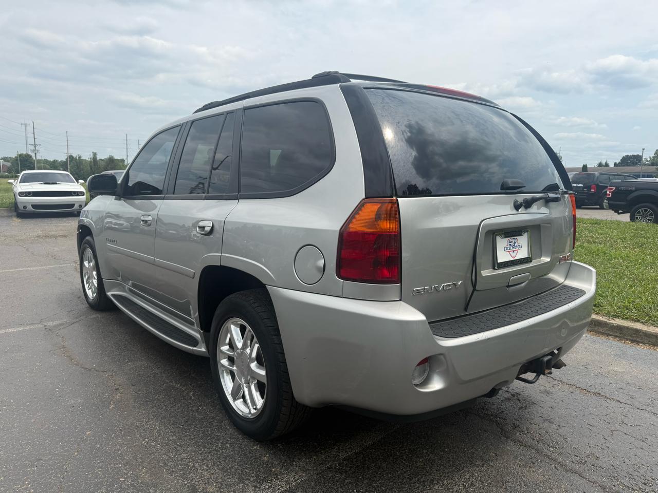GMC Envoy Denali 4WD 2006