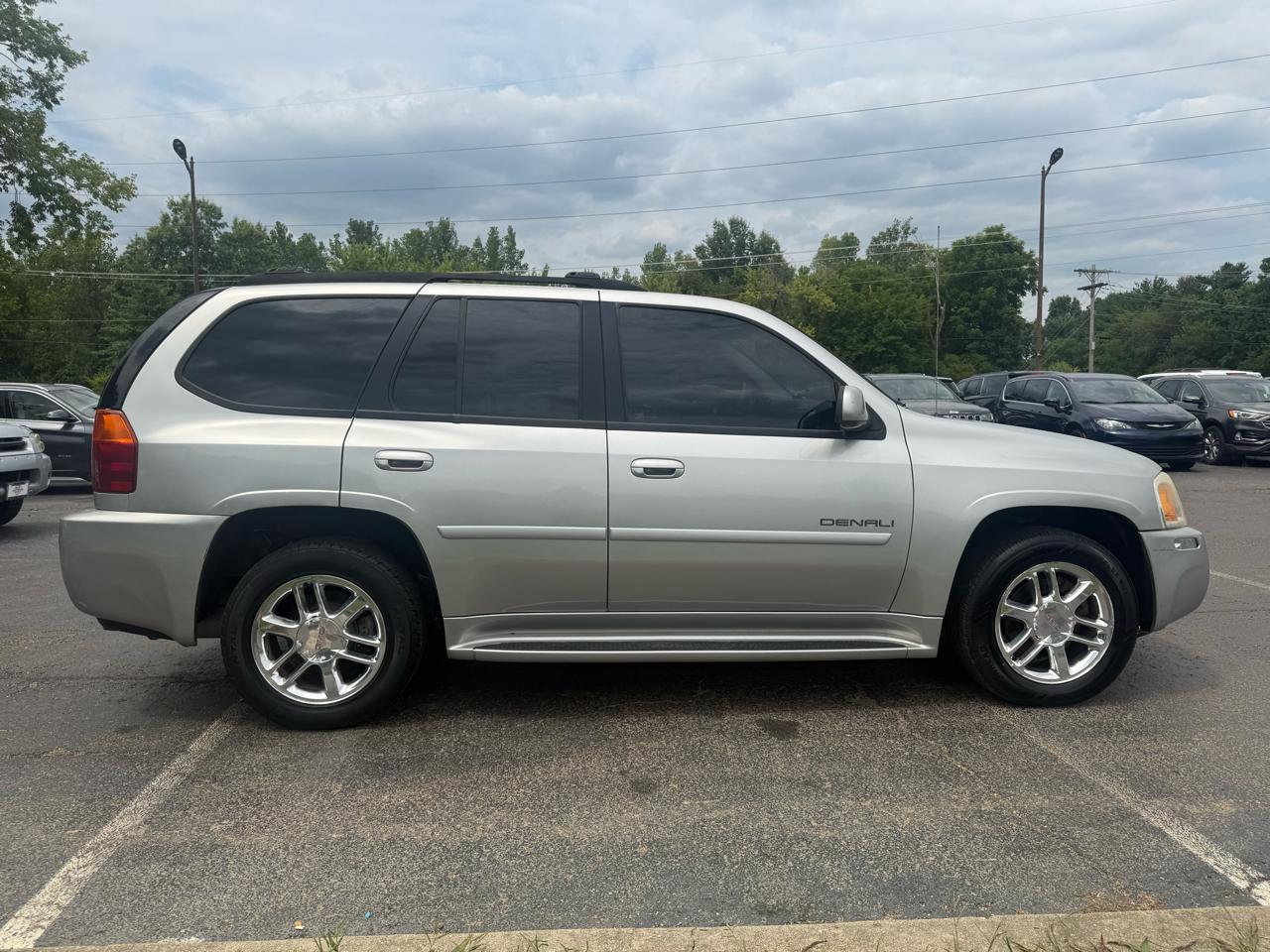 GMC Envoy Denali 4WD 2006