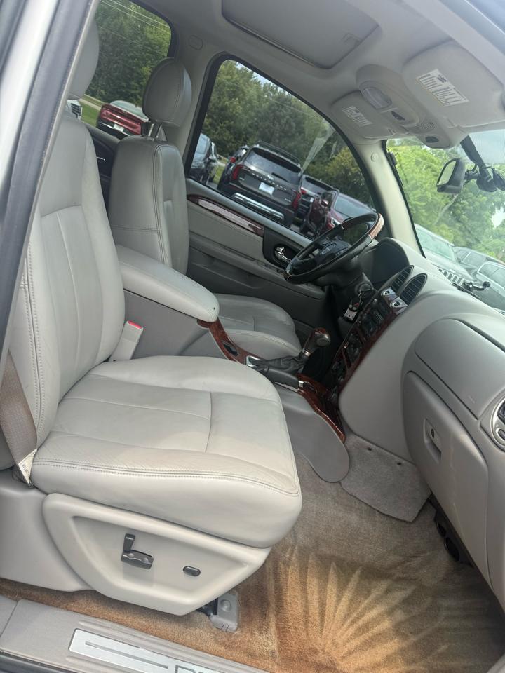 GMC Envoy Denali 4WD 2006