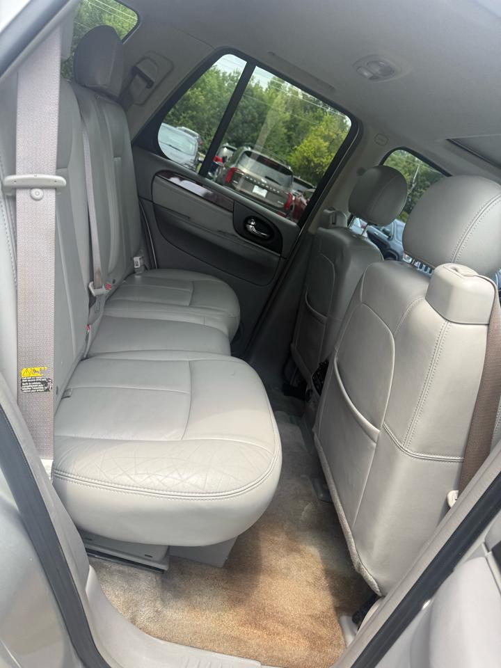 GMC Envoy Denali 4WD 2006