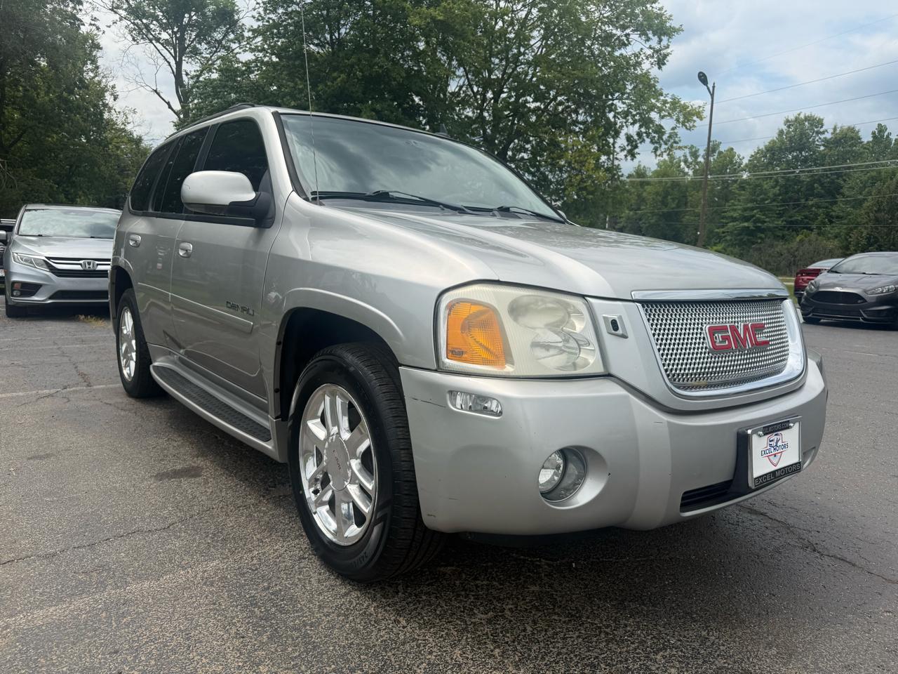GMC Envoy Denali 4WD 2006