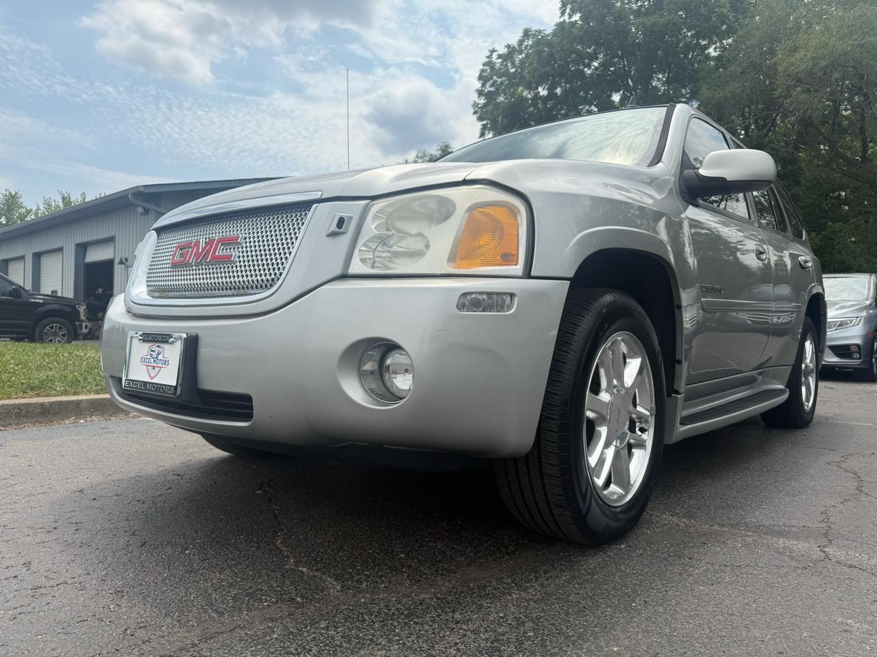 GMC Envoy Denali 4WD 2006