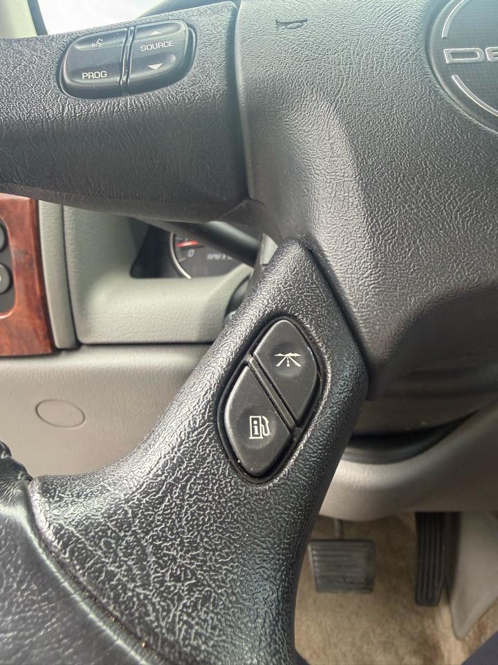 GMC Envoy Denali 4WD 2006