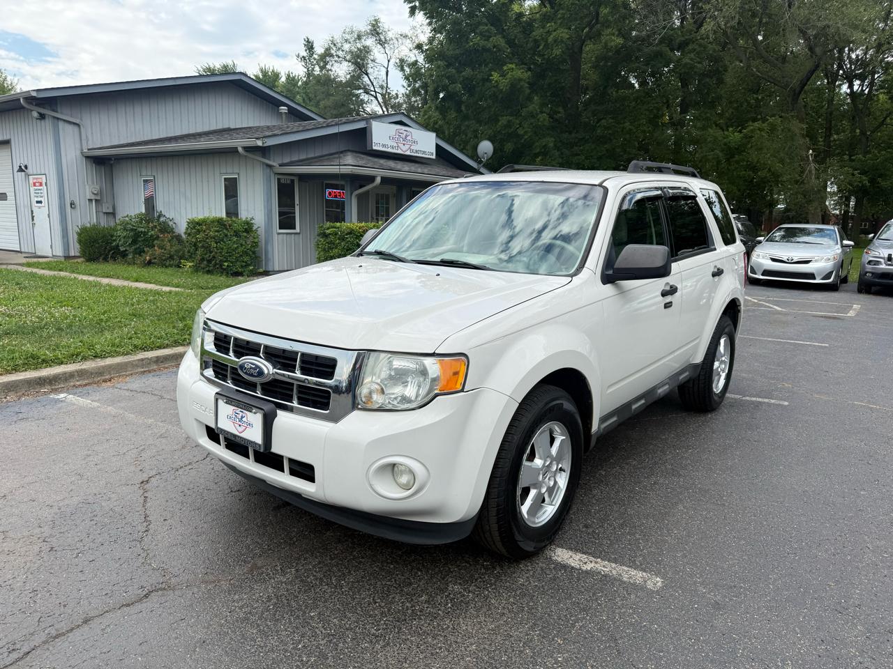 Ford Escape XLT FWD 2011