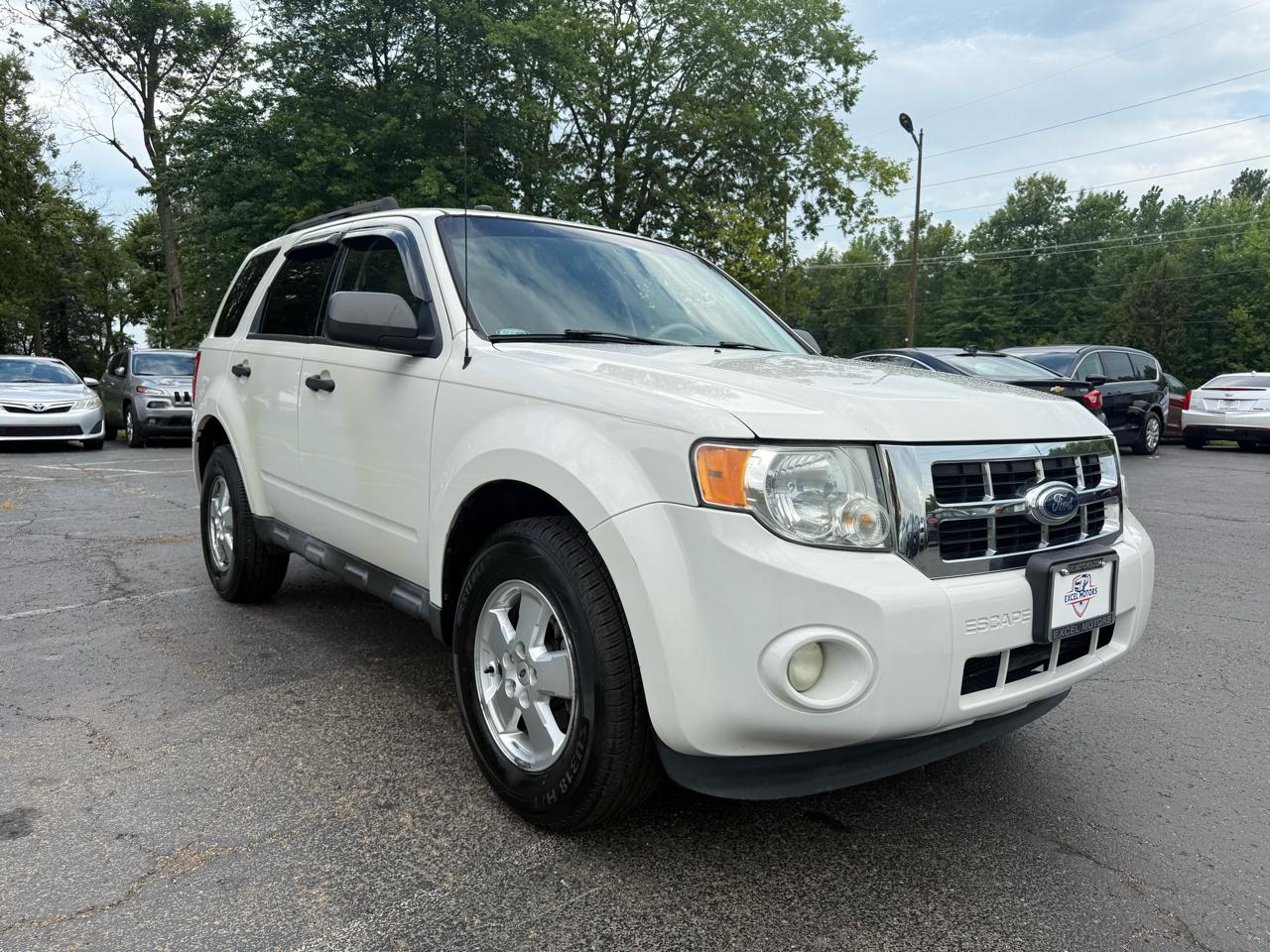 Ford Escape XLT FWD 2011