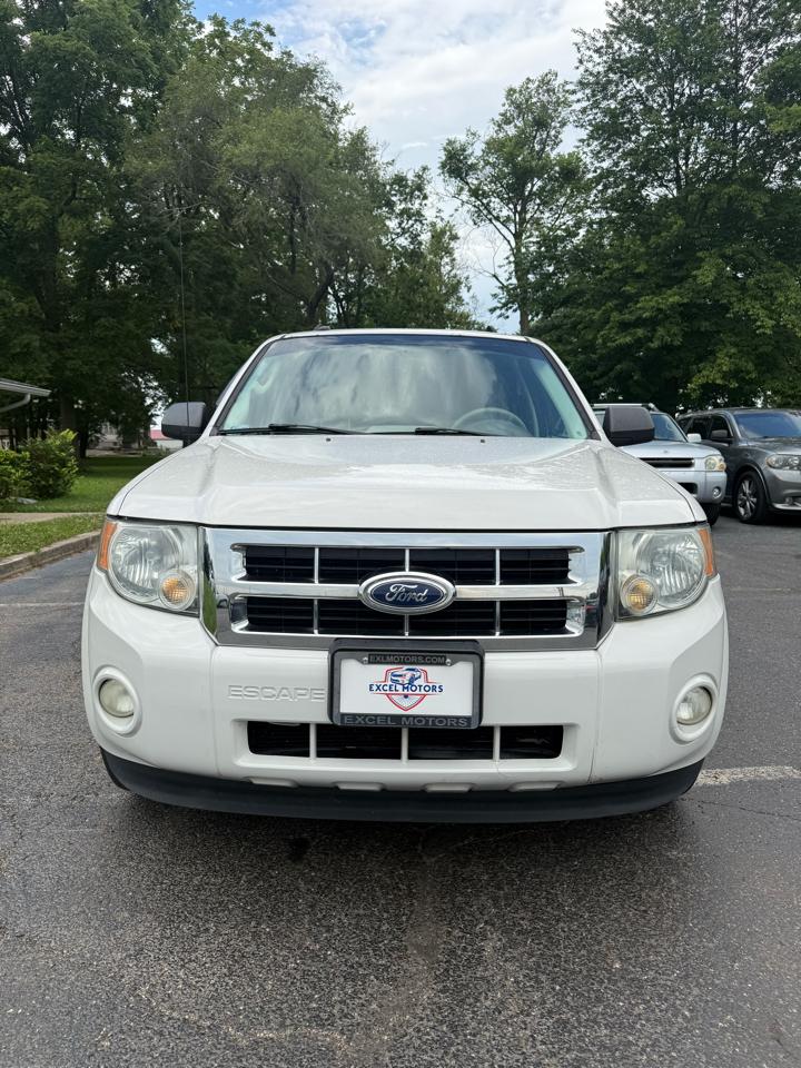 Ford Escape XLT FWD 2011