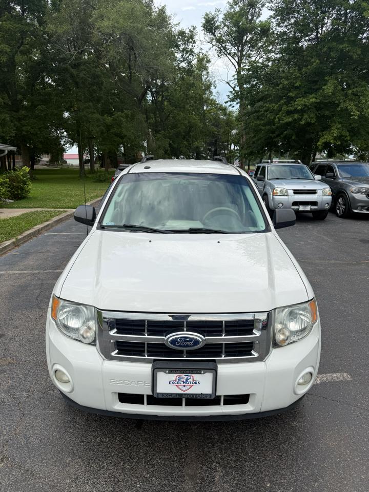 Ford Escape XLT FWD 2011