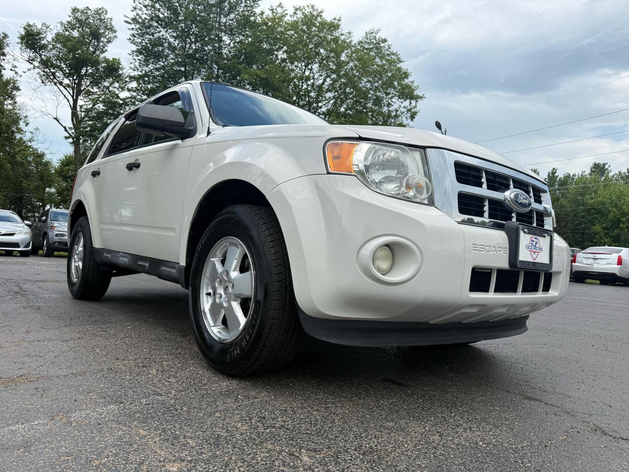 Ford Escape XLT FWD 2011