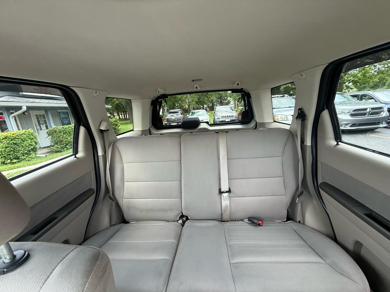 Ford Escape XLT FWD 2011