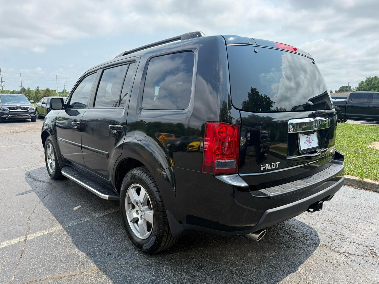 Honda Pilot EX-L 4WD 5-Spd AT 2011