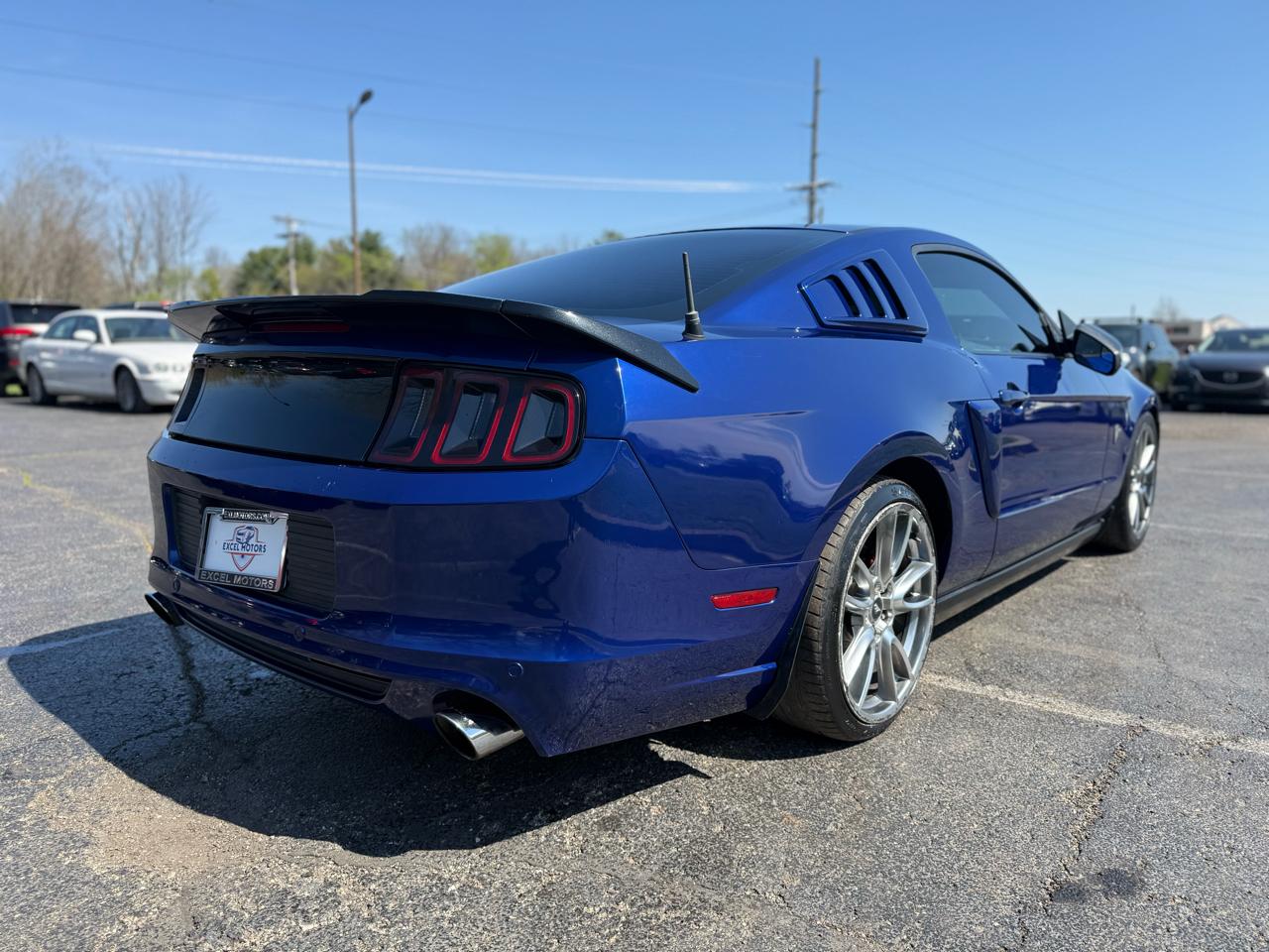 Ford Mustang GT Coupe 2013