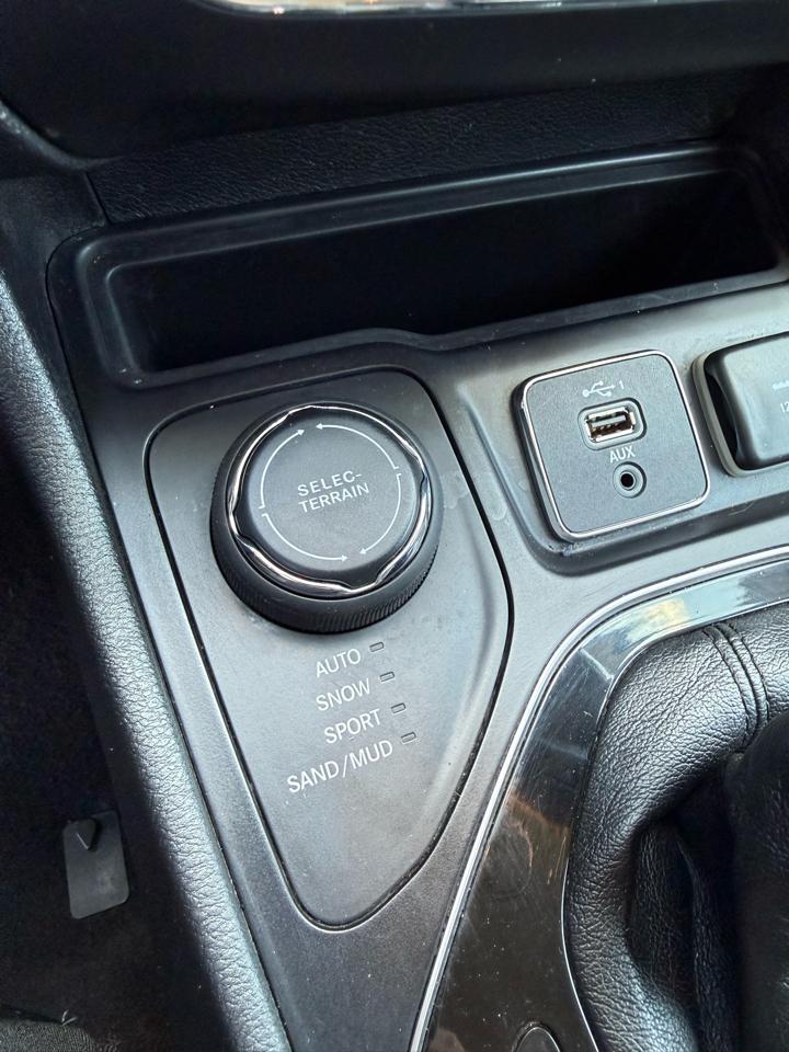 Jeep Cherokee Limited 4WD 2019