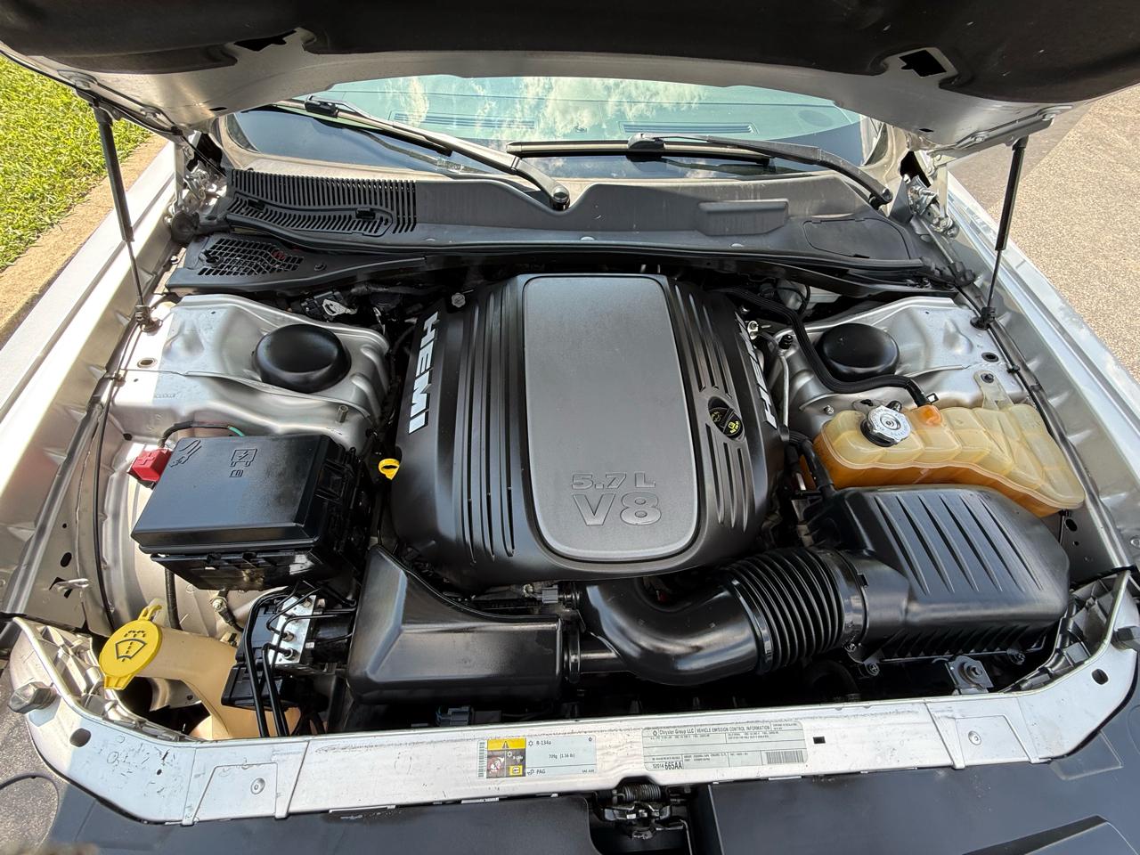 Dodge Challenger R/T 2012
