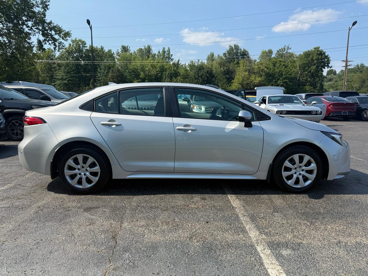 Toyota Corolla LE 2026