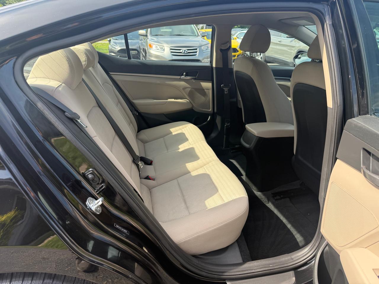 Hyundai Elantra SE 2018