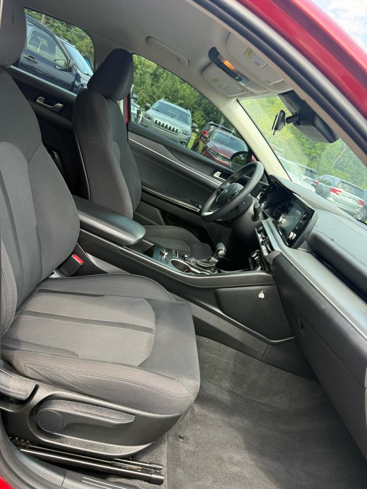 Kia K5 LXS 2021