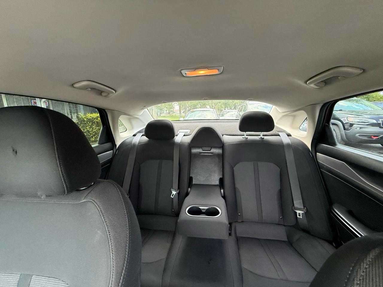 Kia K5 LXS 2021
