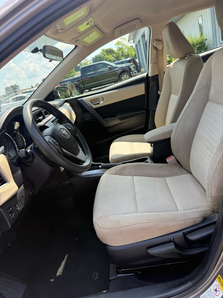 Toyota Corolla LE CVT 2016