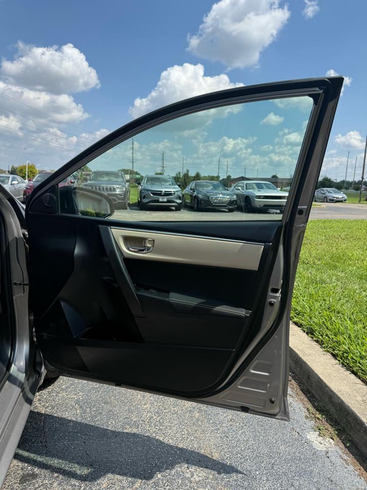 Toyota Corolla LE CVT 2016