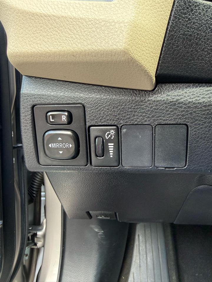 Toyota Corolla LE CVT 2016