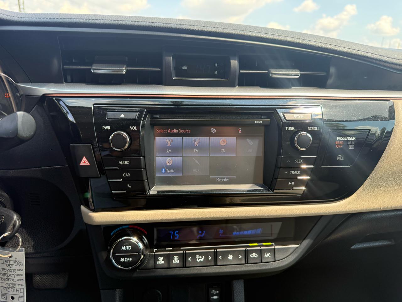Toyota Corolla LE CVT 2016
