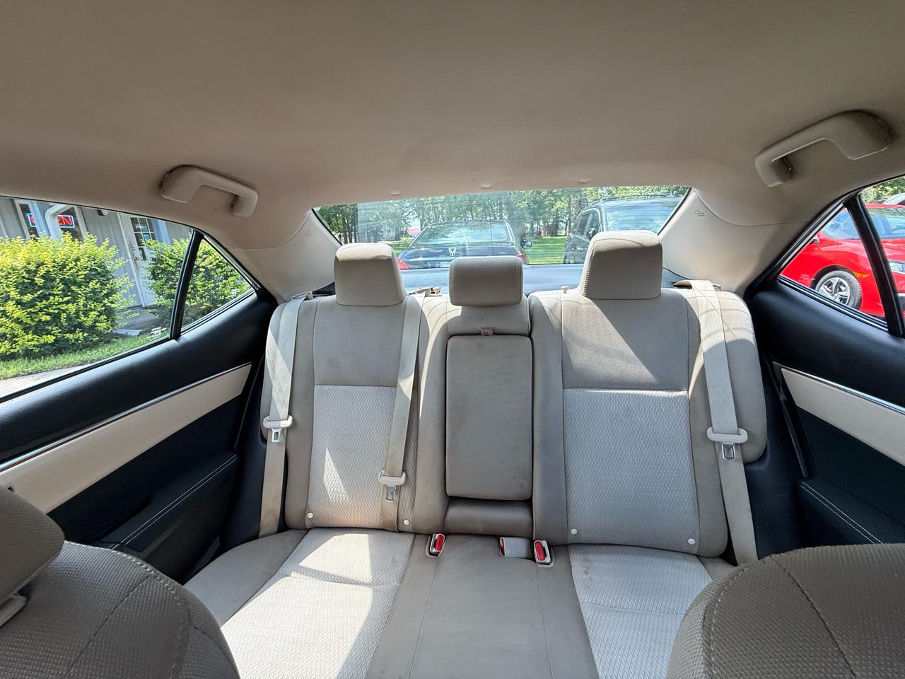 Toyota Corolla LE CVT 2016