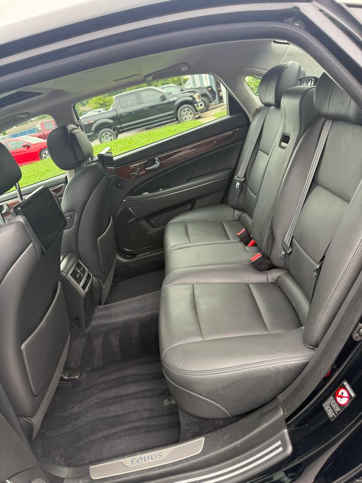 Hyundai Equus Ultimate 2015