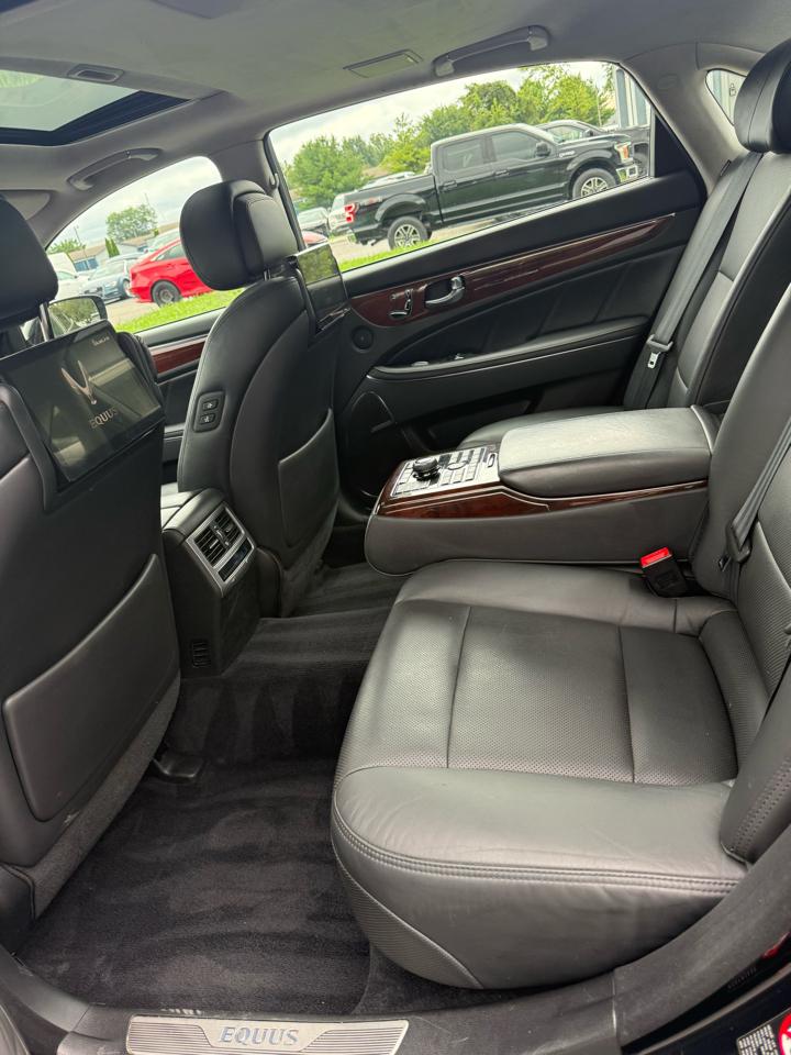Hyundai Equus Ultimate 2015