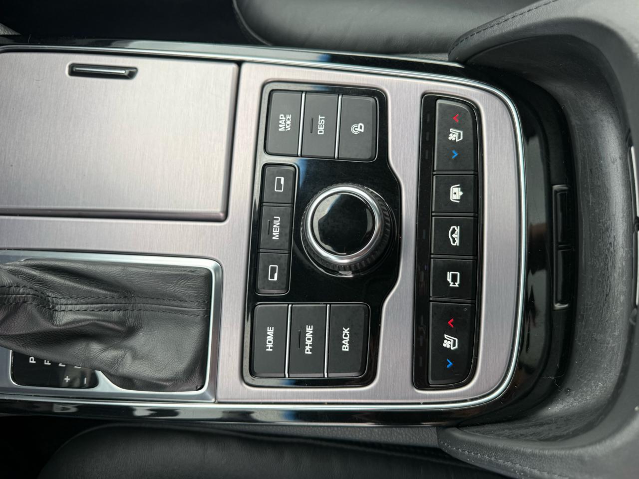 Hyundai Equus Ultimate 2015