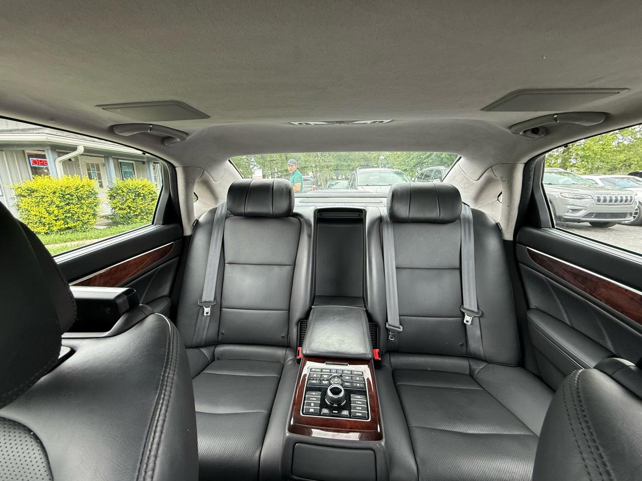 Hyundai Equus Ultimate 2015