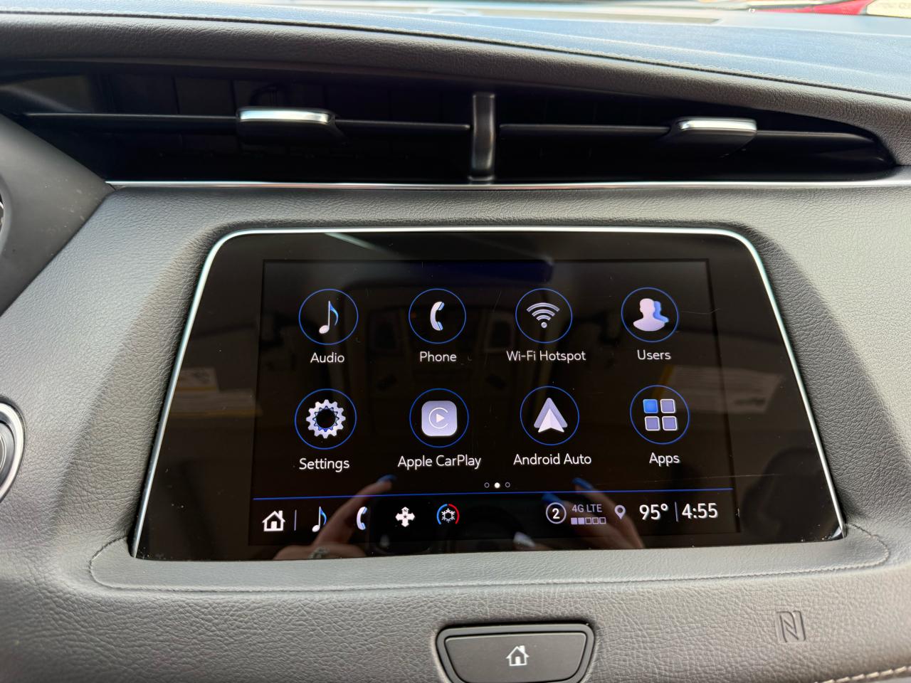 Cadillac XT4 Premium Luxury AWD 2021