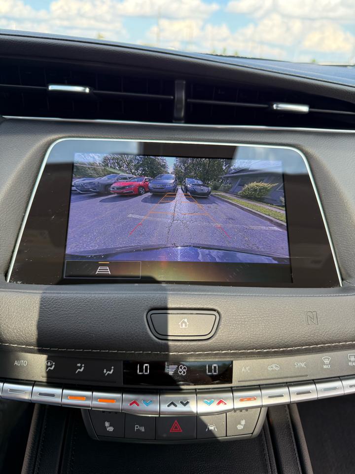 Cadillac XT4 Premium Luxury AWD 2021
