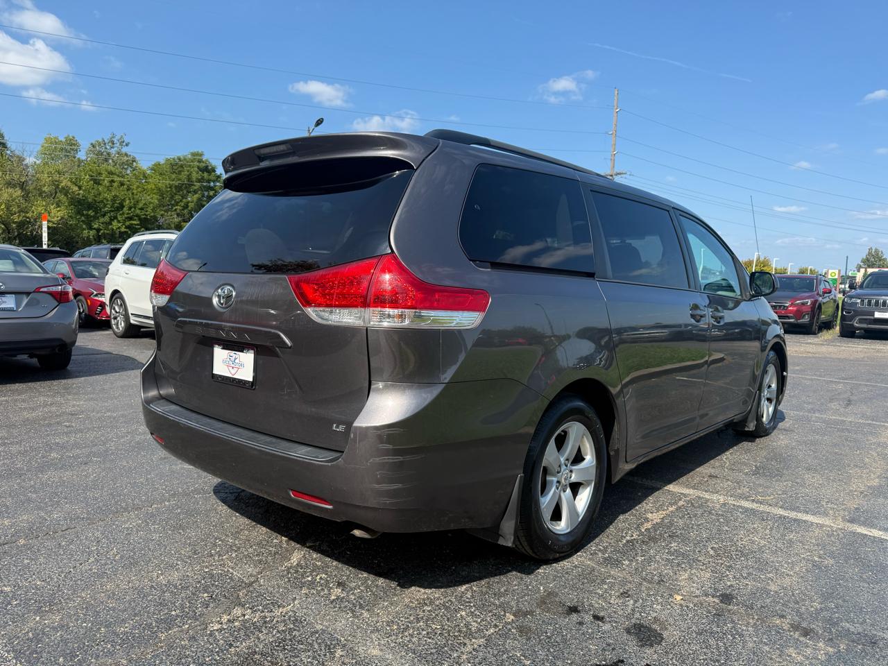 Toyota Sienna LE FWD 8-Passenger V6 2013