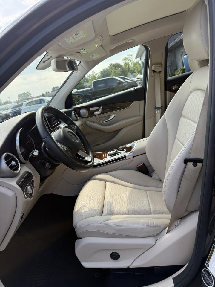 Mercedes-Benz GLC-Class GLC300 4MATIC 2018