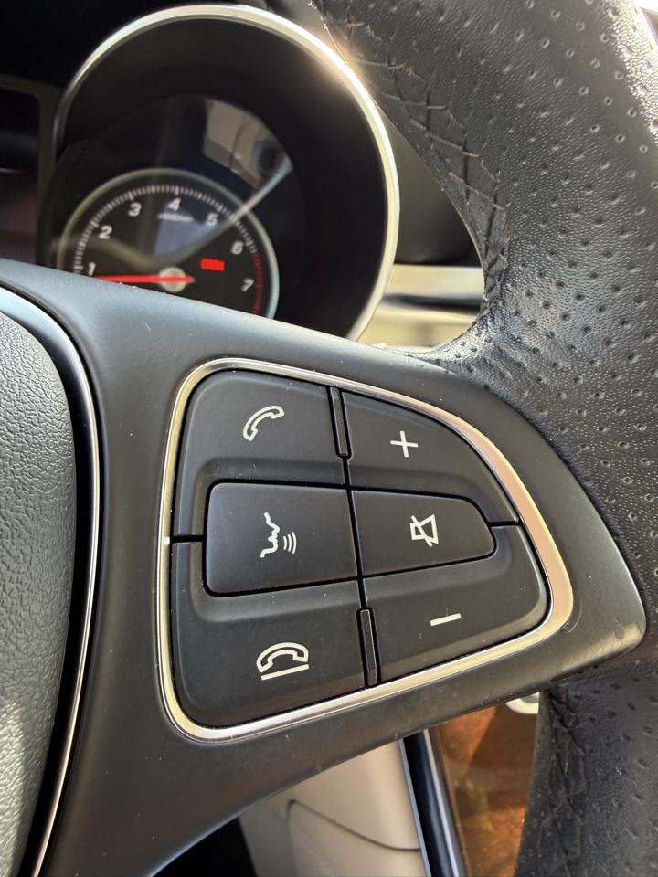 Mercedes-Benz GLC-Class GLC300 4MATIC 2018