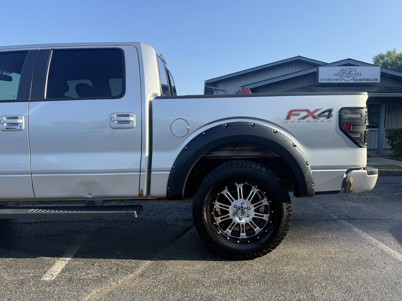 Ford F-150 XL SuperCrew 5.5-ft. Bed 4WD 2013