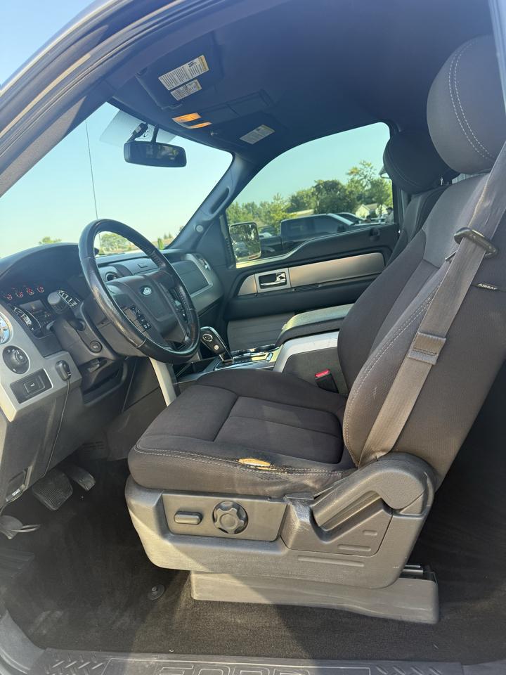 Ford F-150 XL SuperCrew 5.5-ft. Bed 4WD 2013