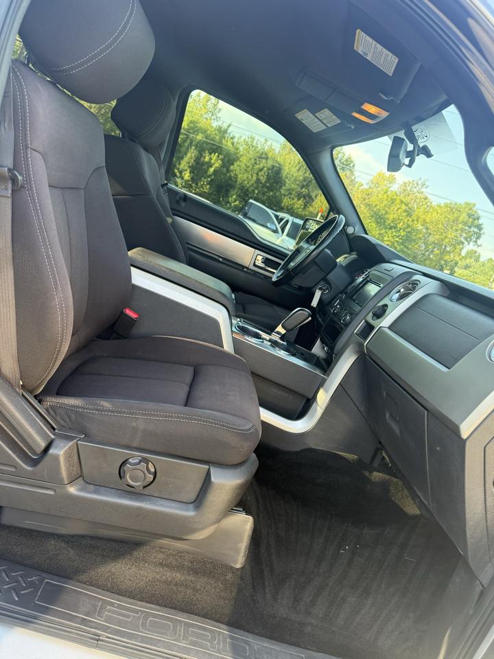 Ford F-150 XL SuperCrew 5.5-ft. Bed 4WD 2013