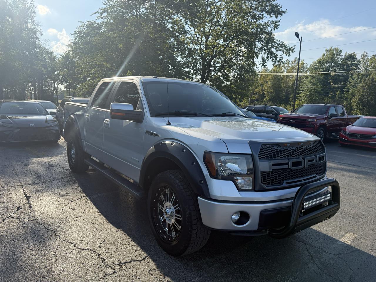 Ford F-150 XL SuperCrew 5.5-ft. Bed 4WD 2013