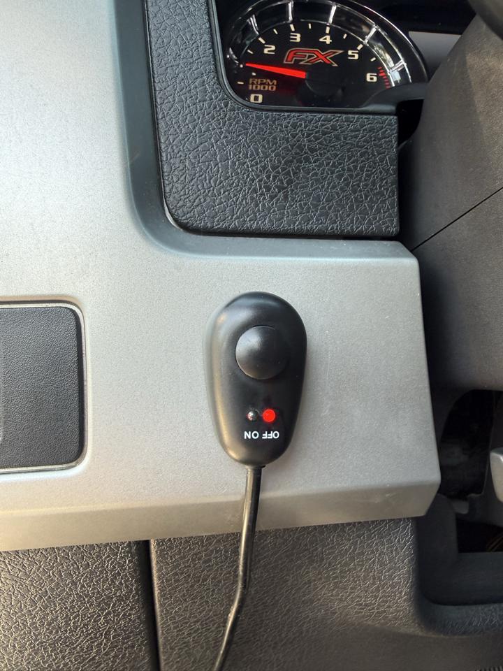 Ford F-150 XL SuperCrew 5.5-ft. Bed 4WD 2013